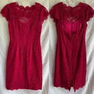 Monique Lhuillier red lace short dress, open back, Size 8, glam, party, Holidays